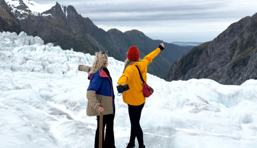 Discover the Magic of the Glacier Encounter This Summer